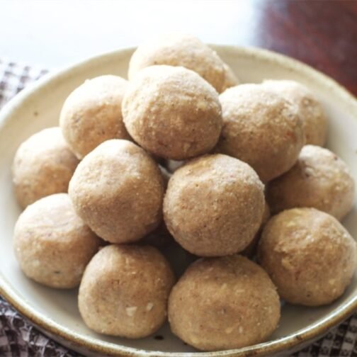 todays fresh gond-ke-laddu Goond_Ke_Laddu_Gum_Laddu