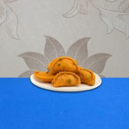 Today’s Fresh Khoya Gujiya Sweet/Ghee Pedakiya | Khowa Karanji | Chandrakala Sweet | Karjikayalu | Holi Sweets Kova Puri